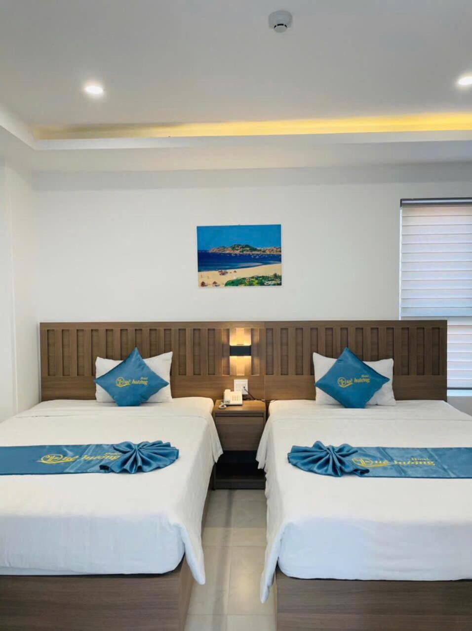 Que Huong Hotel Quy Nhon Esterno foto